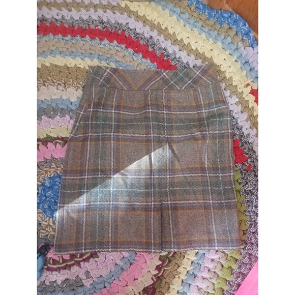 Fully lined L.L. Bean wool skirt Plaid 12 regular academia - Picture 2 of 4